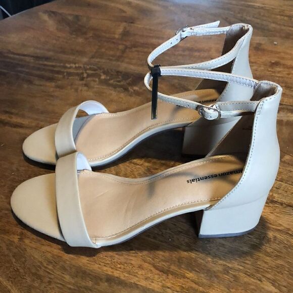 Amazon Essentials Two Strap Heeled Sandal beige faux leather multiple sizes - Picture 7 of 10